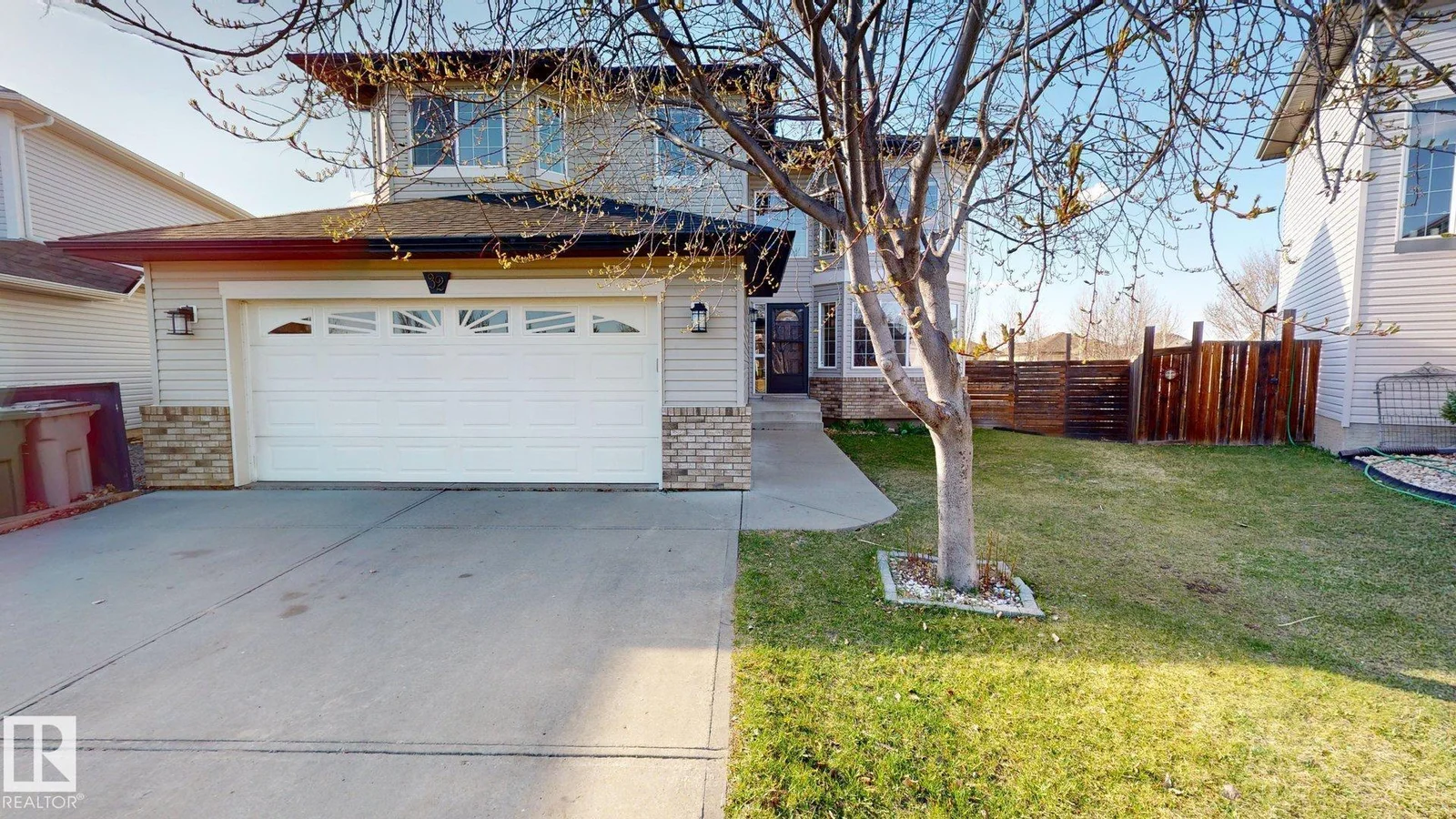 32 CARRIERE CR, Beaumont - 4 bedroom Residential Attached for sale