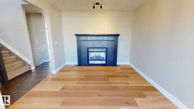 Interior photo 4 of 32 CARRIERE CR