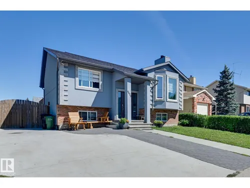 4628 37 AV NW, Edmonton - $449,900