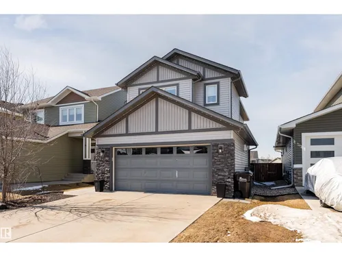 10 Taylor PL, Ardrossan - $619,000