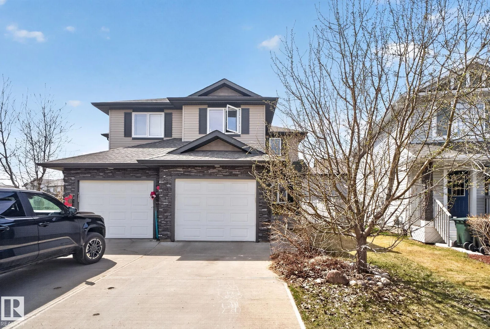 18 AUSTIN CO, Spruce Grove - 3 bedroom Residential Attached for sale