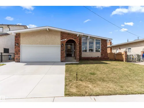 16128 98 ST NW, Edmonton - $529,900