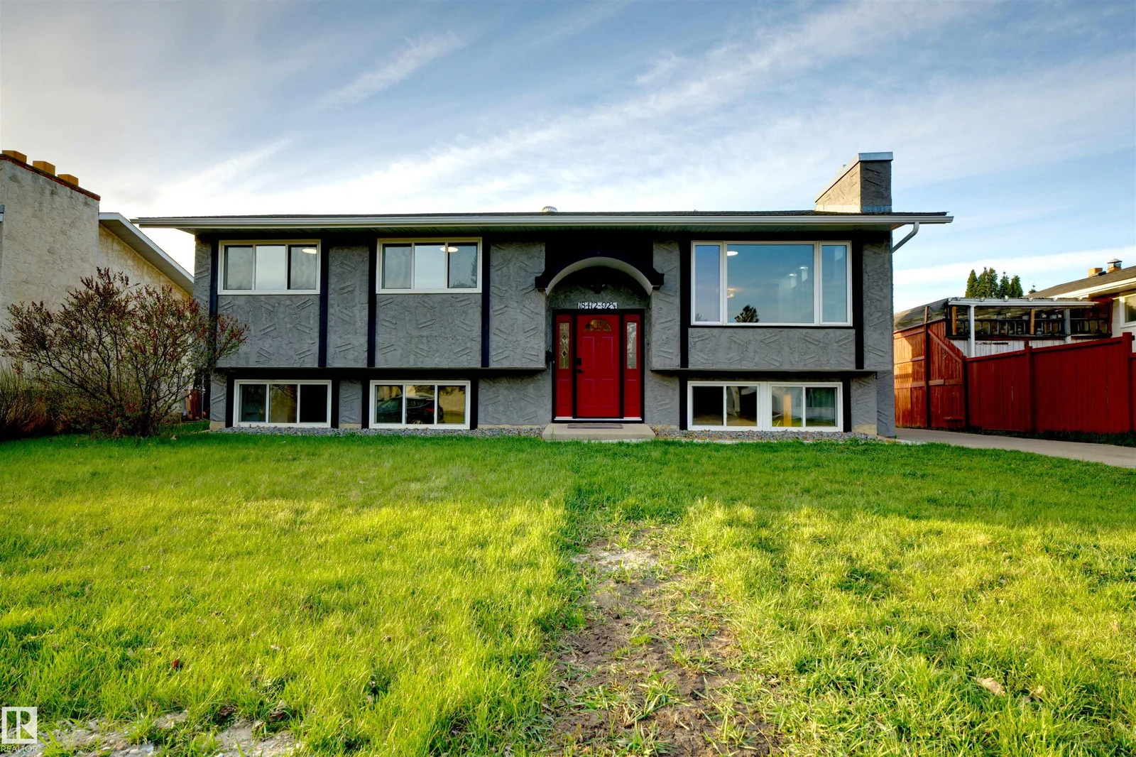18412 92 AV NW, Edmonton - 4 bedroom Detached Single Family for sale
