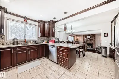 Interior photo 4 of 12131 101 STREET NW