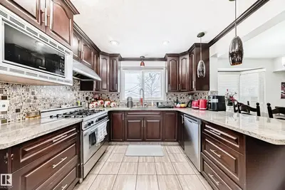Interior photo 3 of 12131 101 STREET NW