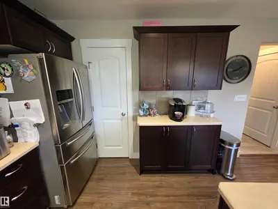 Interior photo 2 of 4104 41 ST