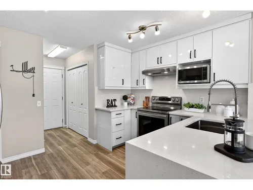 7723 7A AV SW, Edmonton - $524,900