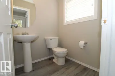 Interior photo 3 of 744 88 ST SW
