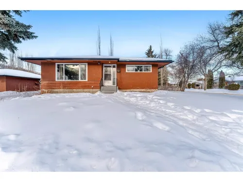 12202 45 ST NW, Edmonton - $395,000