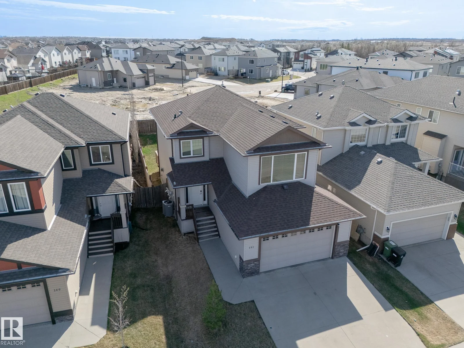 151 CALEDONIA DR, Leduc - 5 bedroom Detached Single Family for sale