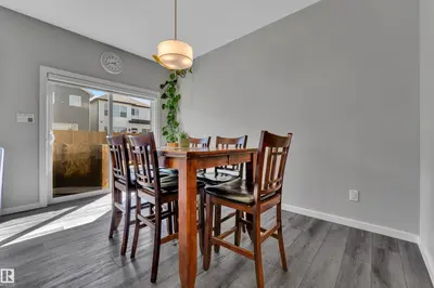 Interior photo 3 of 319 36 AV NW