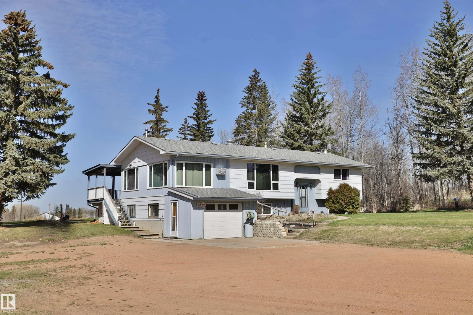 4701 22 ST, Rural Wetaskiwin County - 4 bedroom Detached Single Family for sale