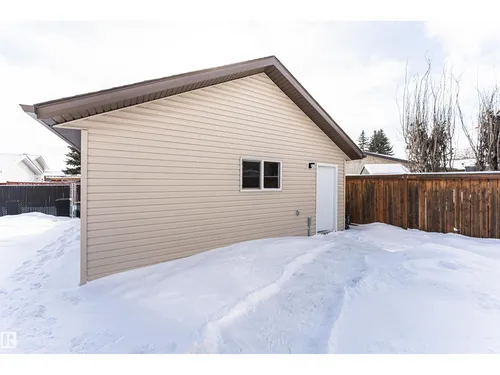 16331 119 ST NW NW, Edmonton - $455,000