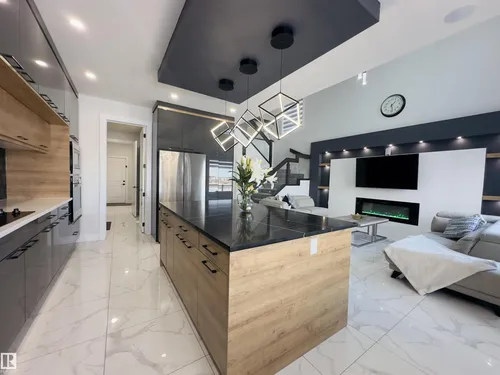 17315 68 ST NW, Edmonton - $859,900
