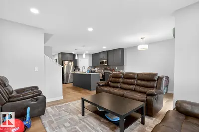 Interior photo 2 of 3214 9 ST NW