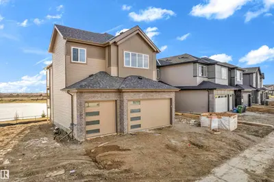 Interior photo 1 of 213 Crystal creek