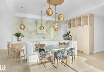 Interior photo 3 of 46 KINGSFORD CR