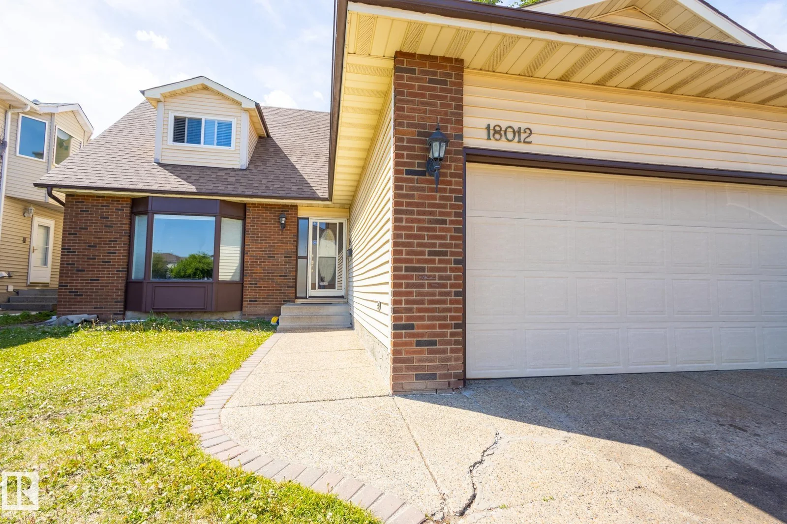 18012 96 ST NW, Edmonton - 5 bedroom Residential Attached for sale