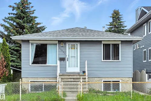 11523 82 ST NW, Edmonton - $410,000