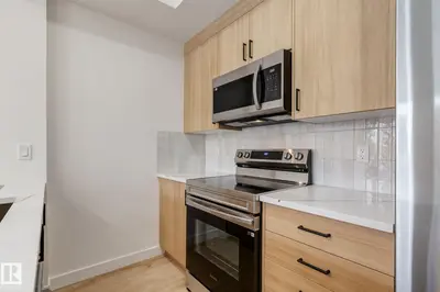 Interior photo 2 of #24 16231 19 AV SW