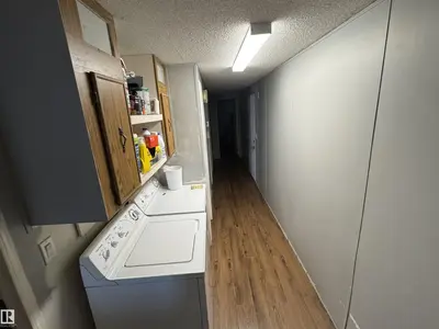 Interior photo 2 of 51 Wildwood