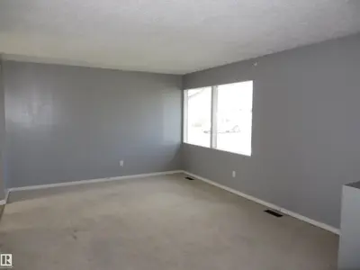 Interior photo 4 of 10829 167A AV NW