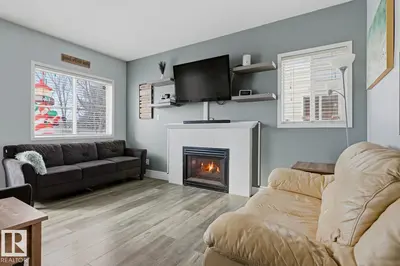 Interior photo 4 of #59 843 YOUVILLE DR NW
