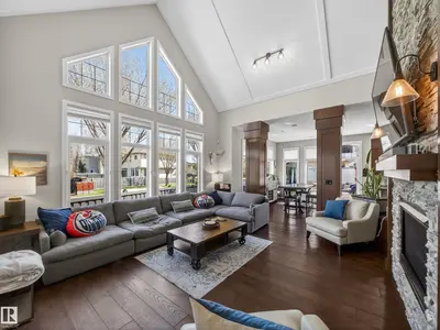 Interior photo 1 of 5117 TERWILLEGAR BV NW