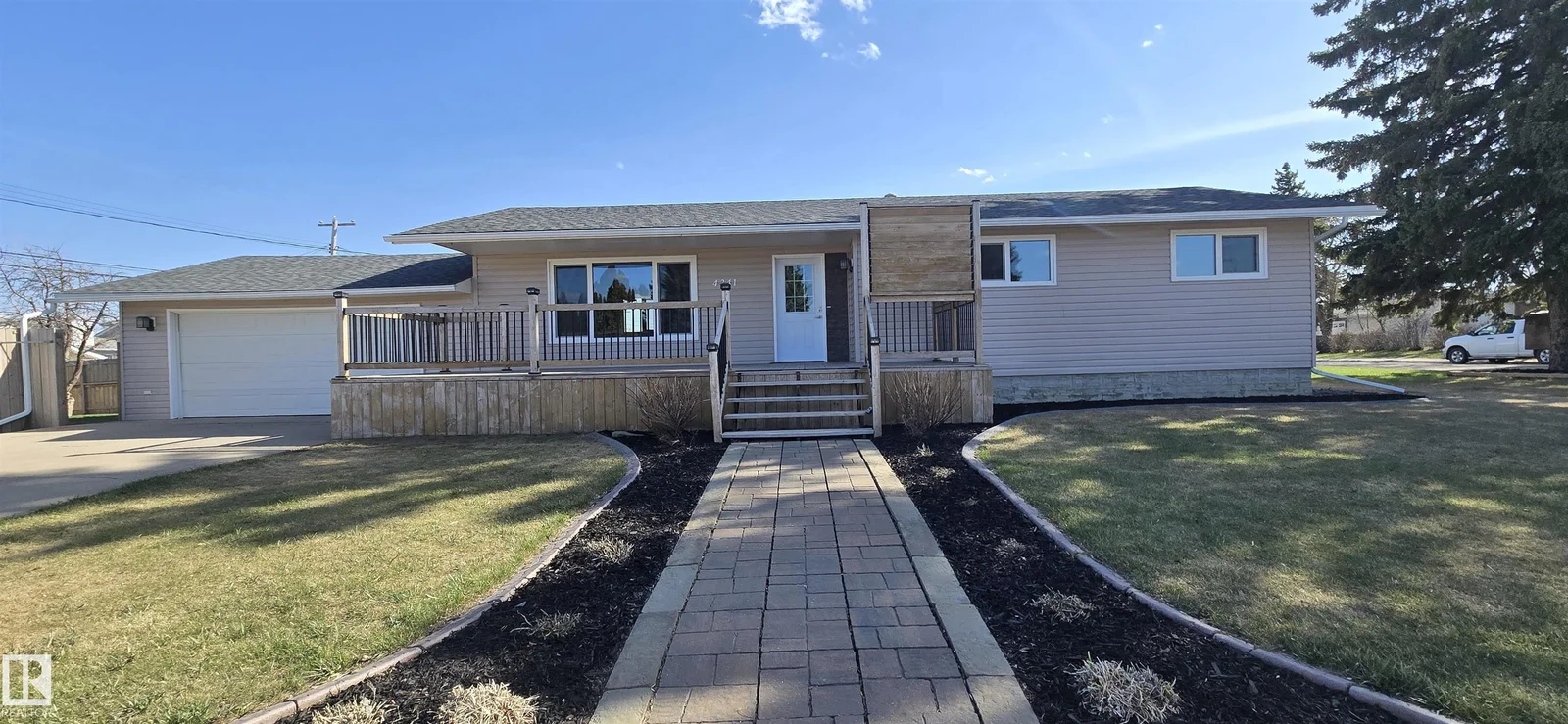 4241 48A ST, Vegreville - 4 bedroom Detached Single Family for sale