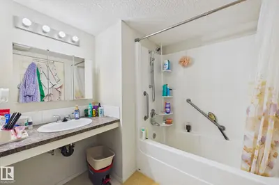 Interior photo 2 of #220 80A Kelloway CR