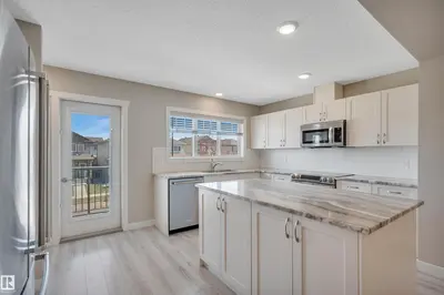 Interior photo 2 of #8 1530 TAMARACK BV NW