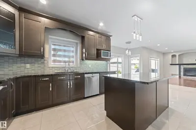 Interior photo 2 of 1721 ADAMSON CR SW
