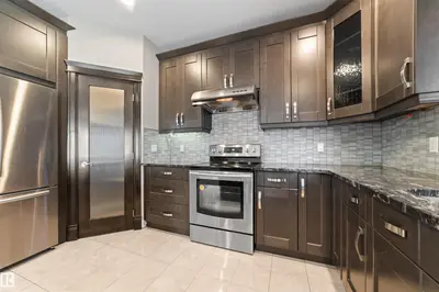 Interior photo 3 of 1721 ADAMSON CR SW