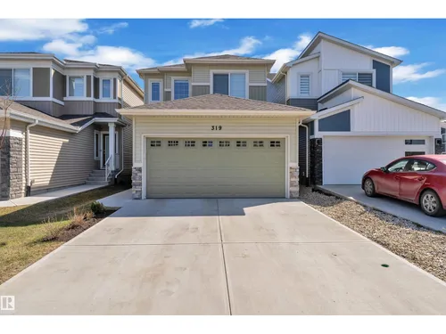 319 36 AV NW, Edmonton - $589,900