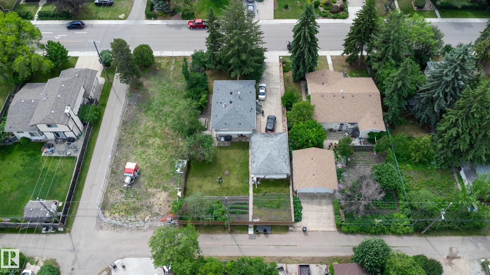 8316 73 AV NW, Edmonton - 3 bedroom Detached Single Family for sale