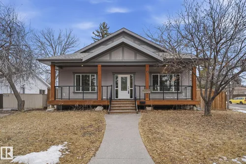 8704 75 AV NW, Edmonton - $700,000