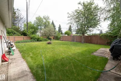Interior photo 4 of 8316 73 AV NW