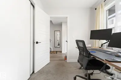 Interior photo 4 of #163 804 WELSH DR SW