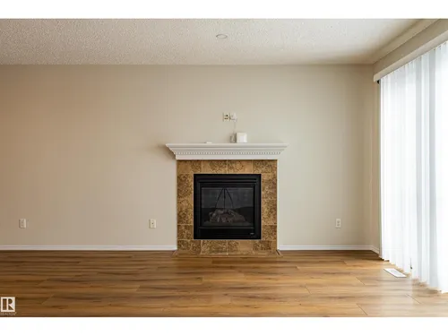 21326 61 AV NW, Edmonton - $469,000