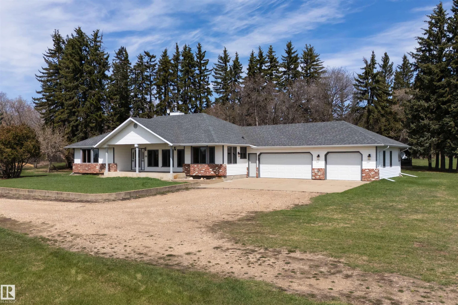 19403 FORT RD NE, Edmonton - 5 bedroom Detached Single Family for sale