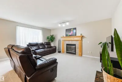 Interior photo 3 of 1215 ORMSBY LN NW