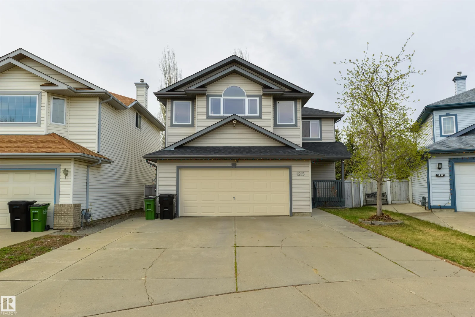 1215 ORMSBY LN NW, Edmonton - 4 bedroom Detached Single Family for sale