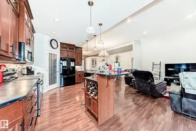 Interior photo 2 of 50542 RGE RD 224