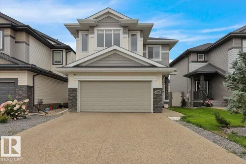 20517 98A AV NW, Edmonton - $599,800