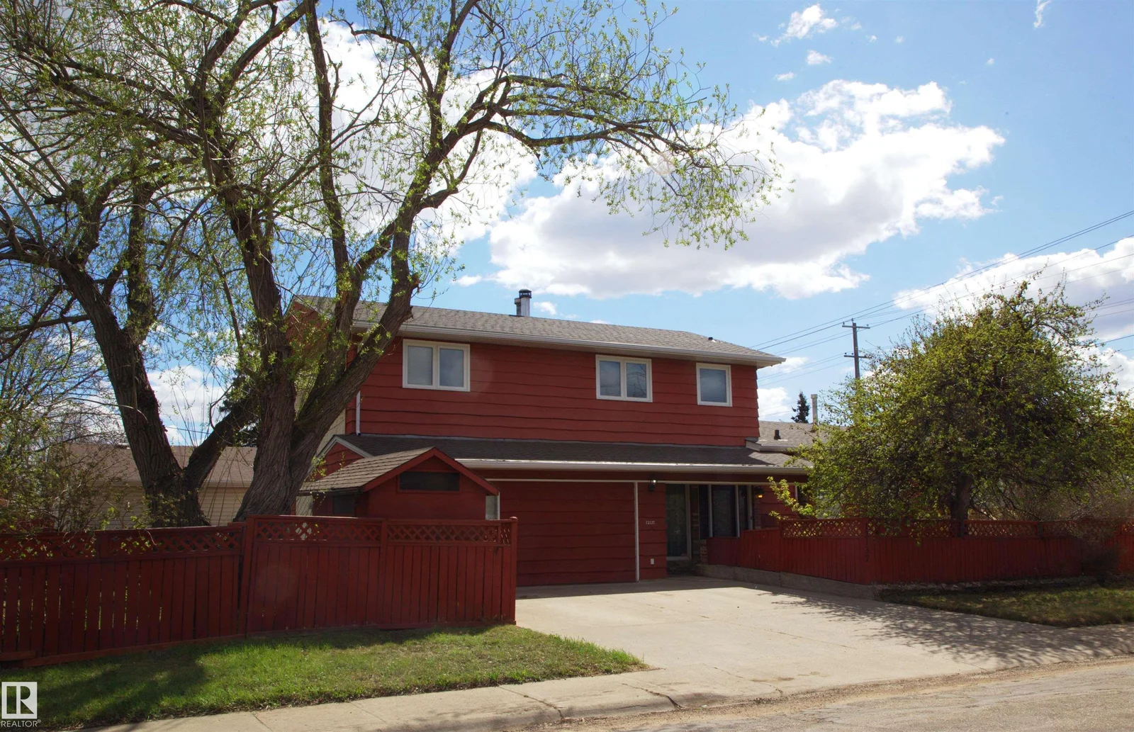12137 50 ST NW, Edmonton - 6 bedroom Detached Single Family for sale