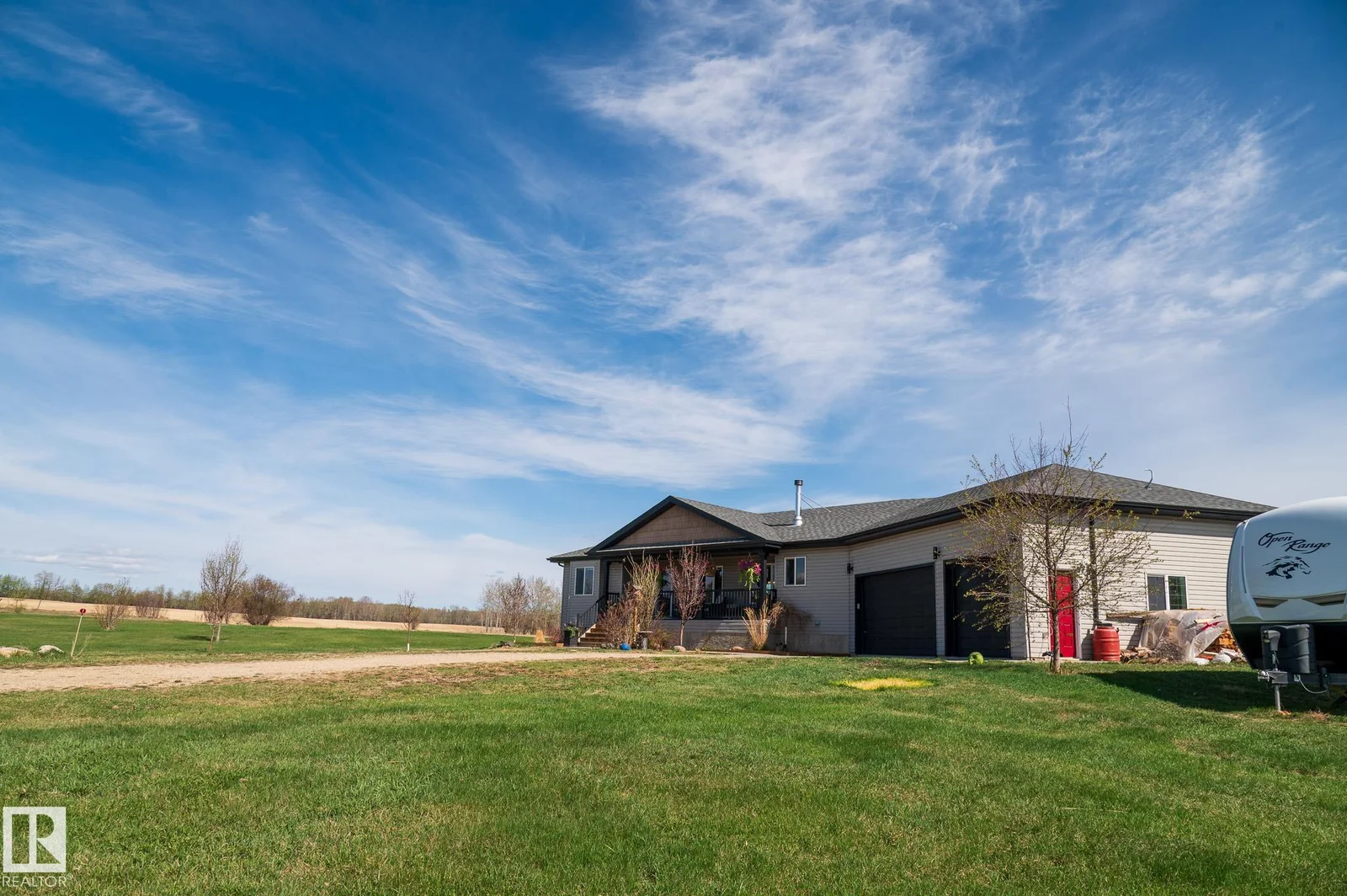 2208 TWP ROAD 534, Rural Lac Ste. Anne County - 5 bedroom Detached Single Family for sale