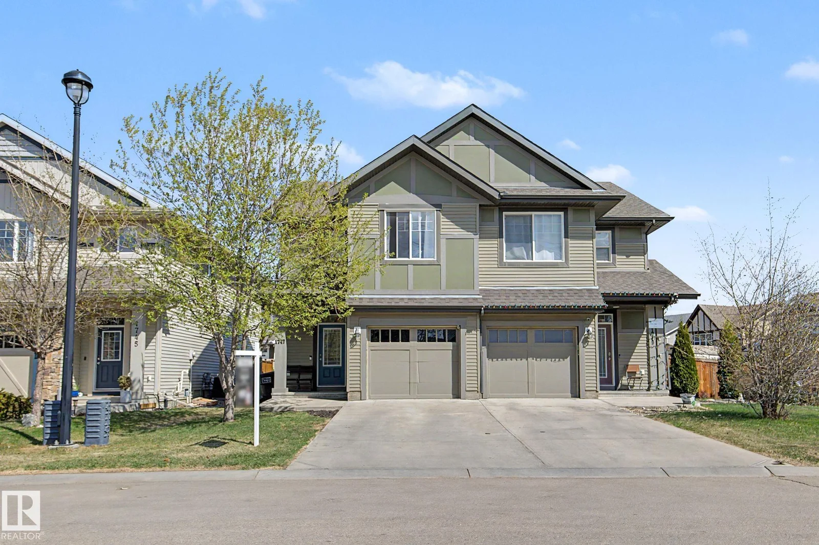 1747 CHAPMAN WY SW, Edmonton - 3 bedroom Duplex for sale