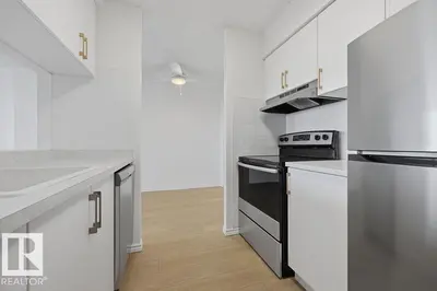 Interior photo 4 of #704 8315 105 ST NW
