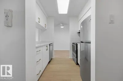 Interior photo 2 of #704 8315 105 ST NW