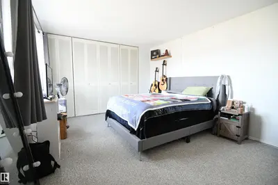 Interior photo 2 of 5823 RIVERBEND RD NW
